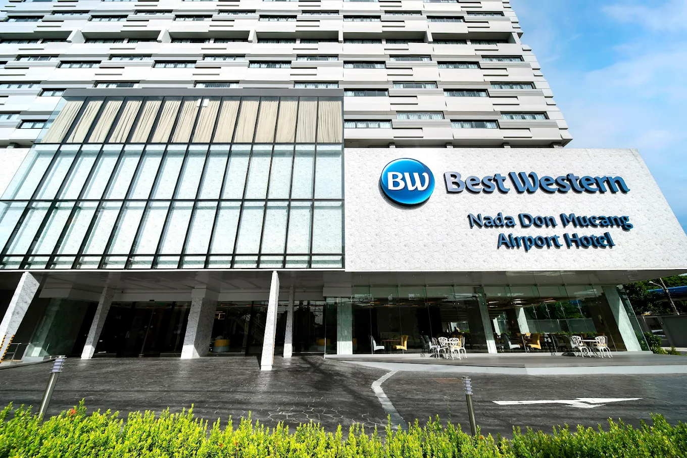 Best Western Nada Don Mueang Airport Hotel exterior