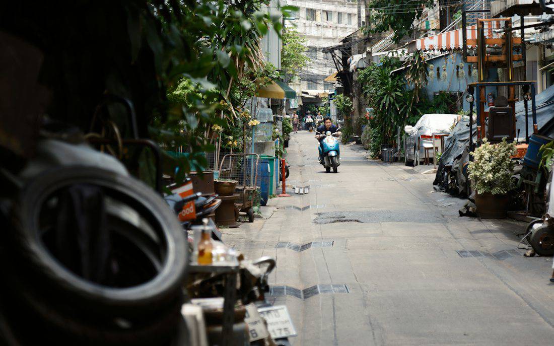 Quiet residential soi in Bangkok